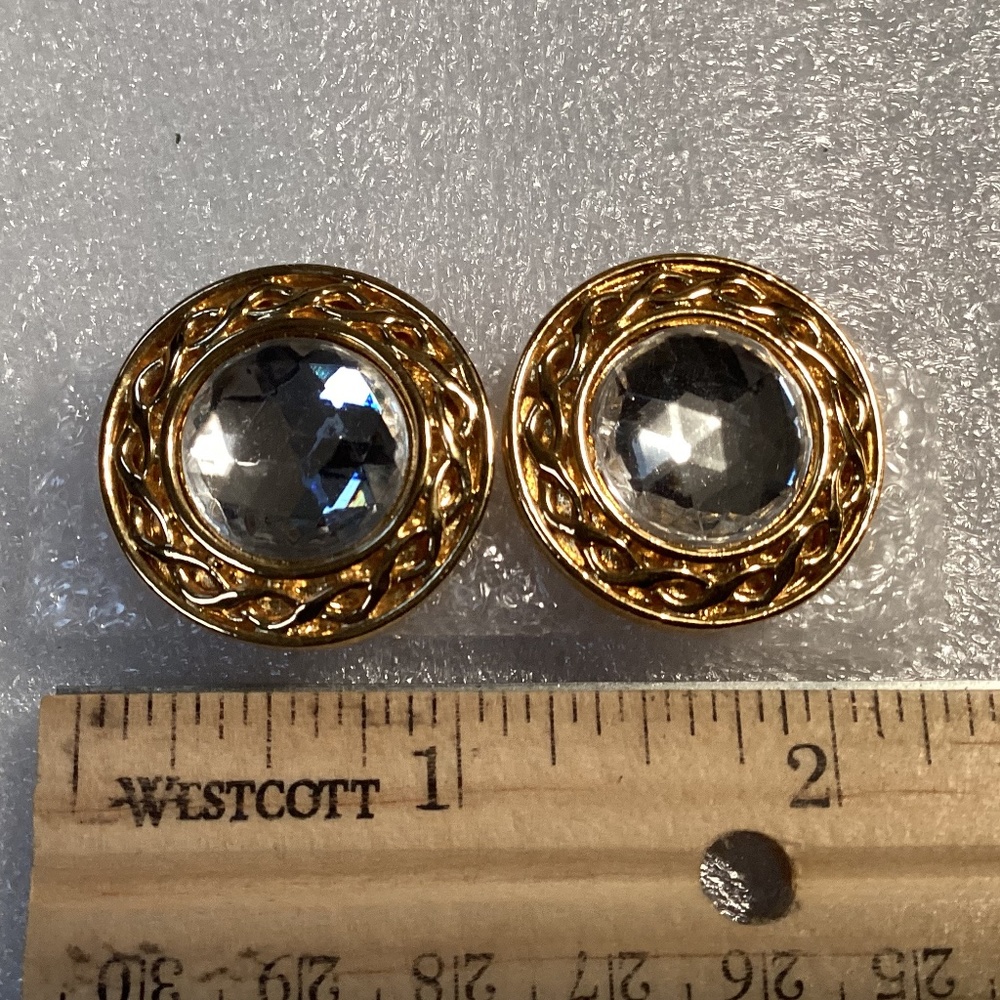 Vintage Liz Claiborne Gold-tone Clip On Earrings
